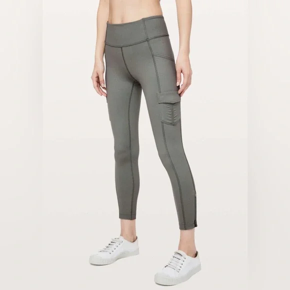 Lululemon Scenic Route Leggings in EUC - Picture 2 of 16